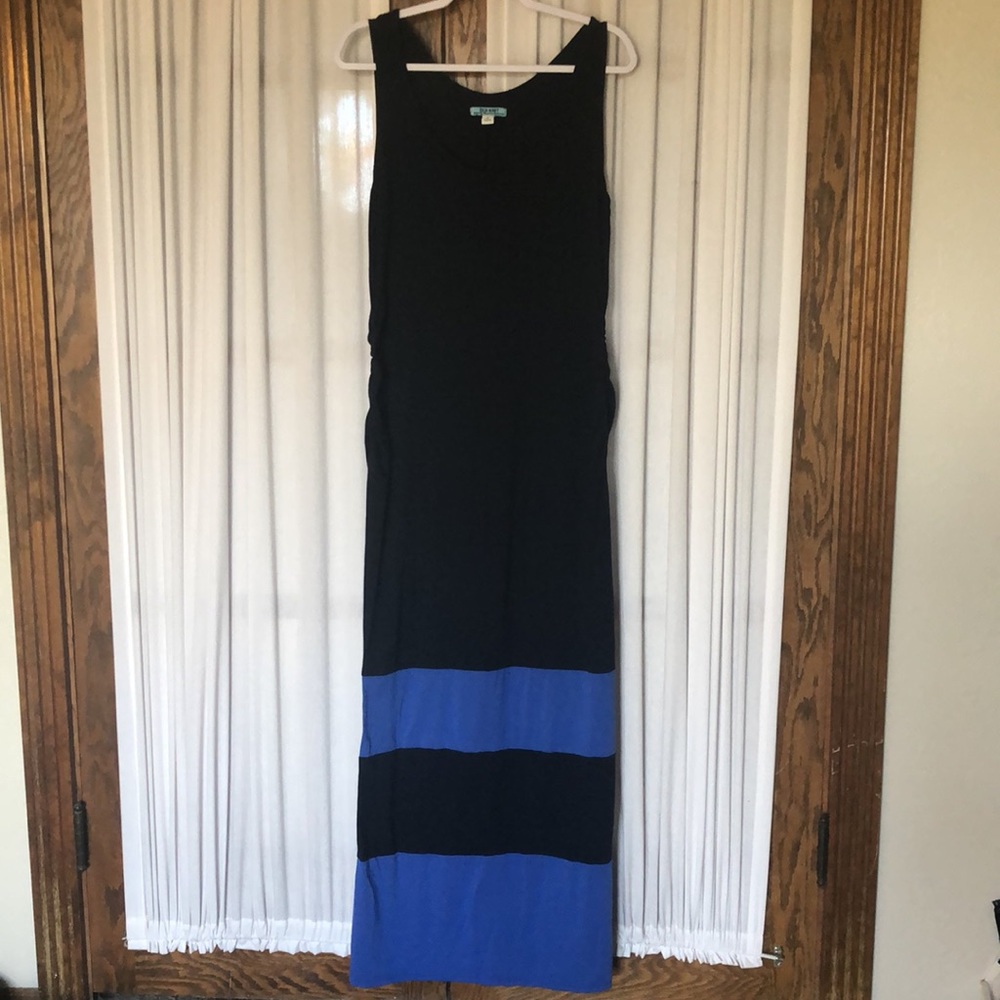 Old Navy Blue Colorblock Maternity Maxi Dress